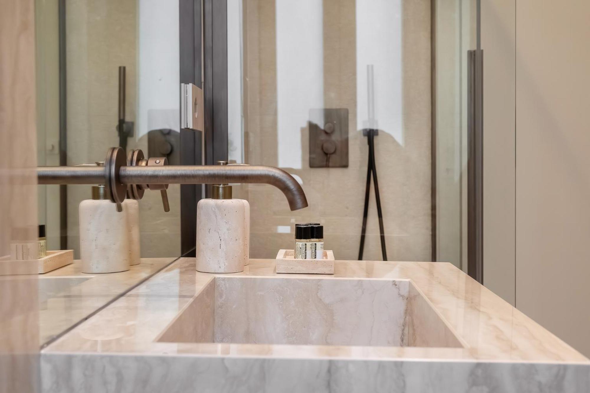 Skylife Minimalist Boutique Lejlighed Rom